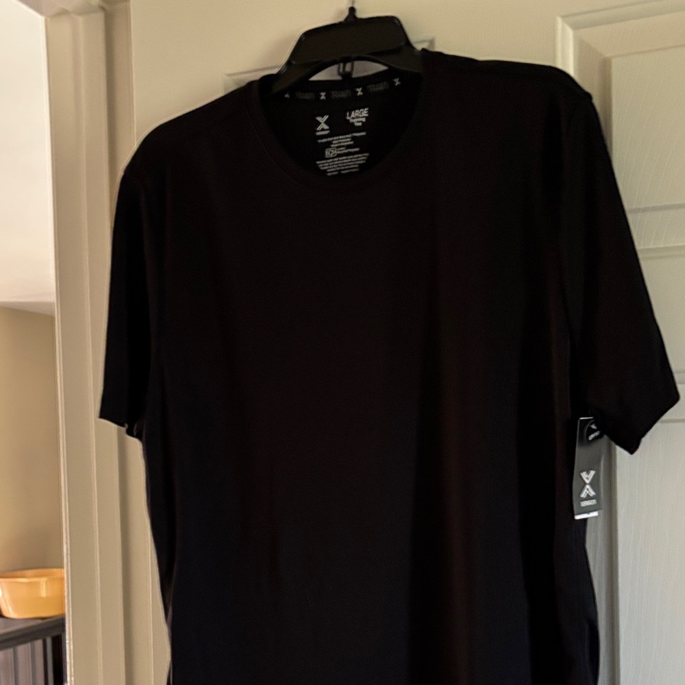 Xersion Black Short Sleeve Men's Tee